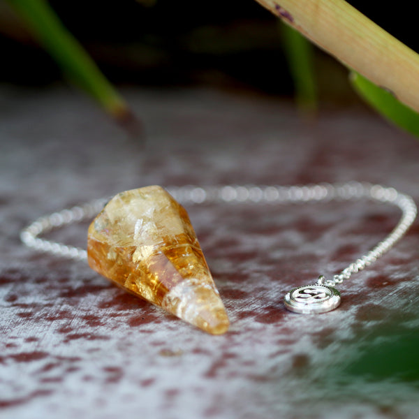 Deetya Pendulum in Citrine