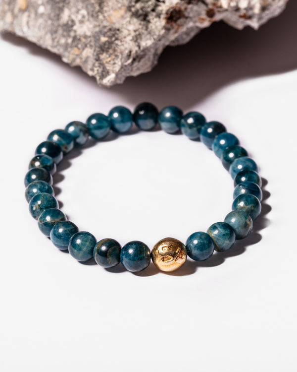 Bandhu Bracelet in Apatite