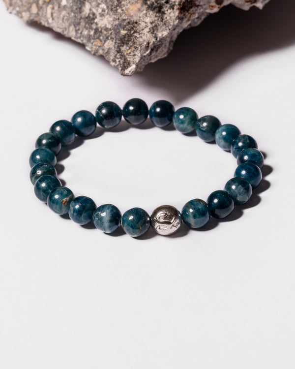 Bandhu Bracelet in Apatite