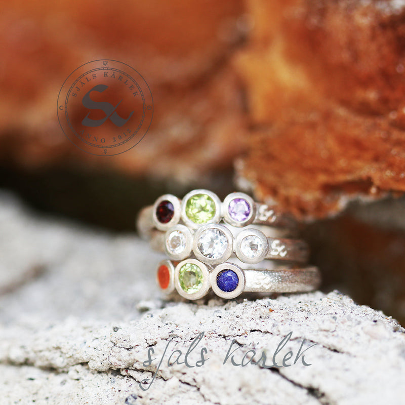 Chakra Balance Ring in White Topaz