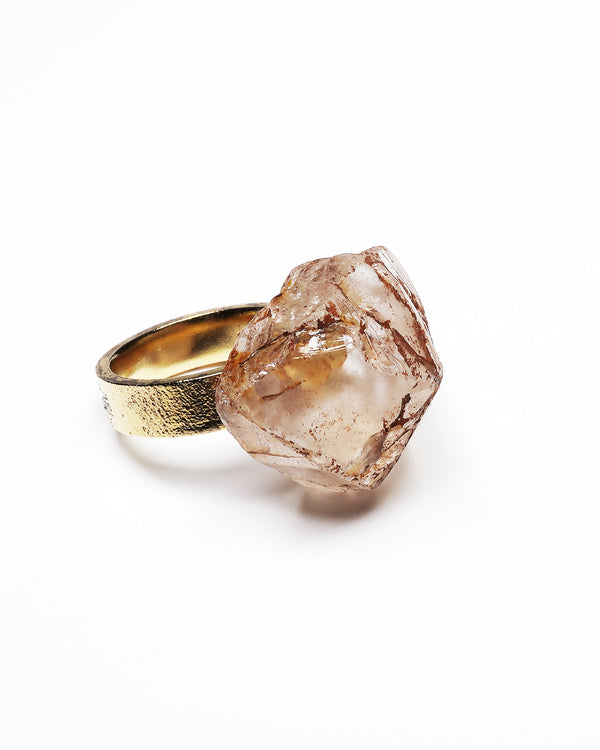 Raw Miracles Ring in Rutilated Quartz Size 7