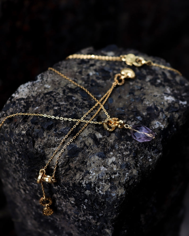 Vimala Grace - Short Chain Necklace